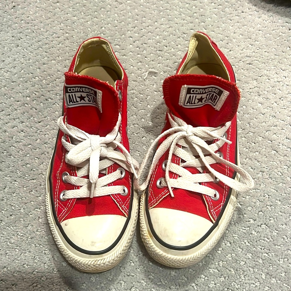 Converse Red like new